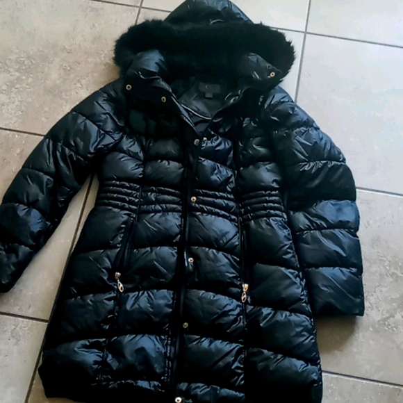 Coat - Picture 1 of 1